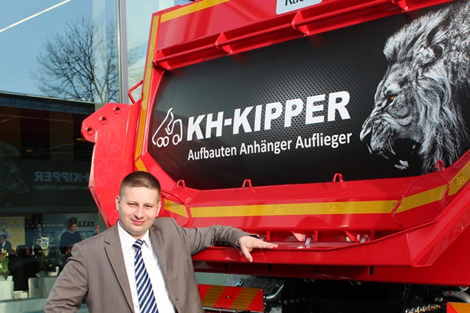 Dyrektor handlowy KH-KIPPER Sp. z o.o. Łukasz Karczewski
