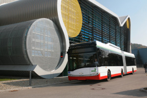 Solaris i Voith prezentują autobus Urbino 18 DIWAhybrid