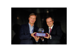 Master Truck of the Year 2012 w rękach Mercedes-Benz Polska