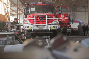 Jak powstają pojazdy strażackie i ratunkowe