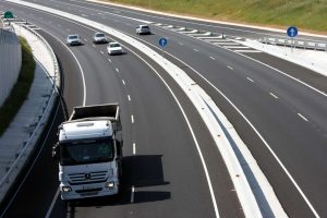 Najdroższa autostrada w Polsce podrożeje? Kierowcy ciężarówek zapłacą 60 zł za 60 km trasy?