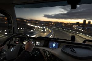 Zintegrowany system informacji i rozrywki w pojazdach Volvo Trucks
