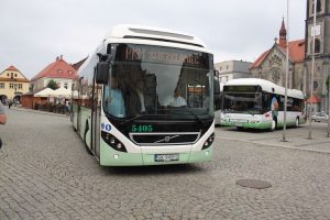 Kolejne hybrydowe autobusy Volvo trafią do polskiego miasta