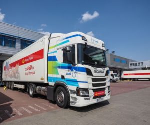 Poczta Polska testuje ciągnik Scania LNG