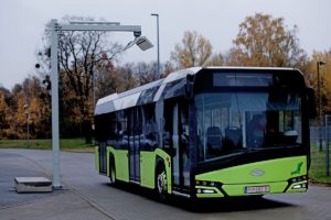 Solaris i Politechnika Poznańska pracują nad systemem wsparcia kierowcy
