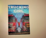 Trucking Girl "70-metrową ciężarówką przez świat" - recenzja książki