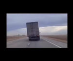 Silny wiatr kontra ciężarówka