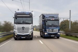 Dyskusja na temat akumulatorów i wodoru; Daimler Truck stawia na strategię dwutorową