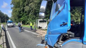 Pijany kierowca ciężarówki zderzył się z autobusem koło Kołobrzegu