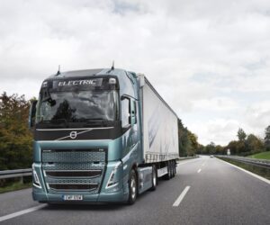 Klienci rozpoczną testy samochodów ciężarowych Volvo na ogniwa paliwowe już w 2025 r.