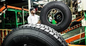 Firma Apollo Tyres ogłasza pięcioletni plan rozszerzenia udziału w rynku samochodów ciężarowych i autokarów