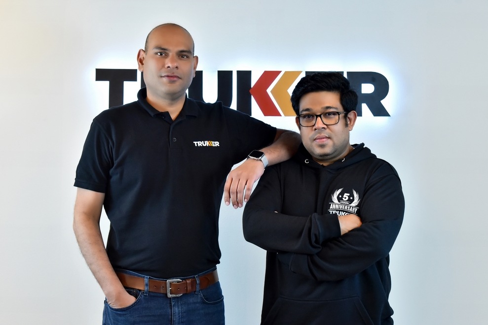 Współzałożyciele TruKKer: Pradeep Mallavarapu, CTO (po lewej) i Gaurav Biswas, CEO (po prawej)
