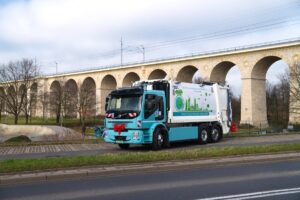 Elektryczna śmieciarka Volvo Trucks trafiła do Bolesławca