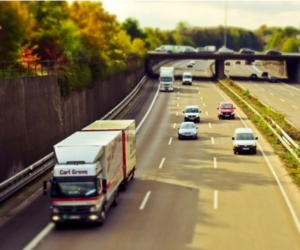 Z czym właściciele firm transportowych mają największe problemy? Raport TLP i SpotData.