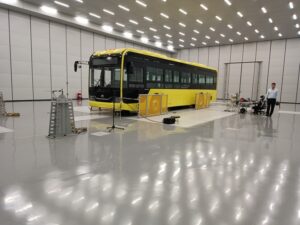 Elektryczne autobusy z Chin – z wizytą w fabryce i centrum badawczym Yutong Bus