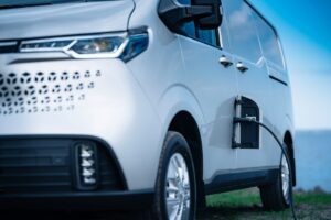 chiński samochod elektryczny maxus e-deliver7