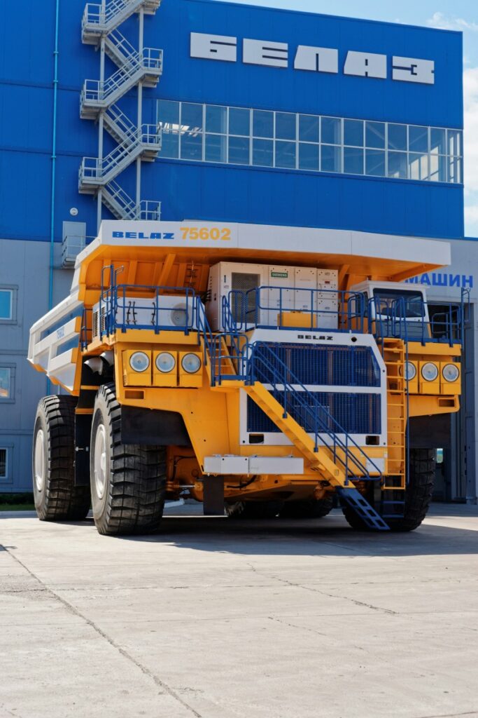 BelAZ 75710