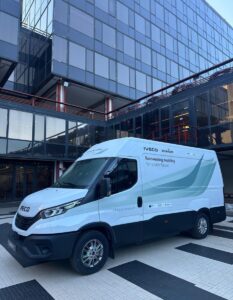 IVECO i Accenture rozwijają technologię V2X