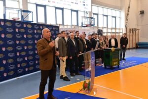 Nie ma komu naprawiać ciężarówek? Ten konkurs to zmienia.