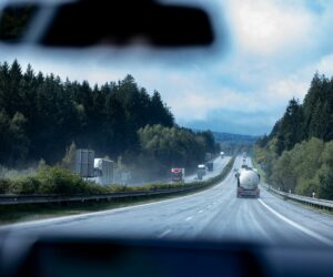 Eco-driving w transporcie: Jak styl jazdy kierowcy wpływa na rentowność firmy?