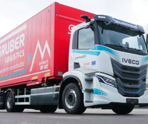Przełom w zeroemisyjnym transporcie ciężkim? Rozpoczęły się testy innowacyjnej ciężarówki.